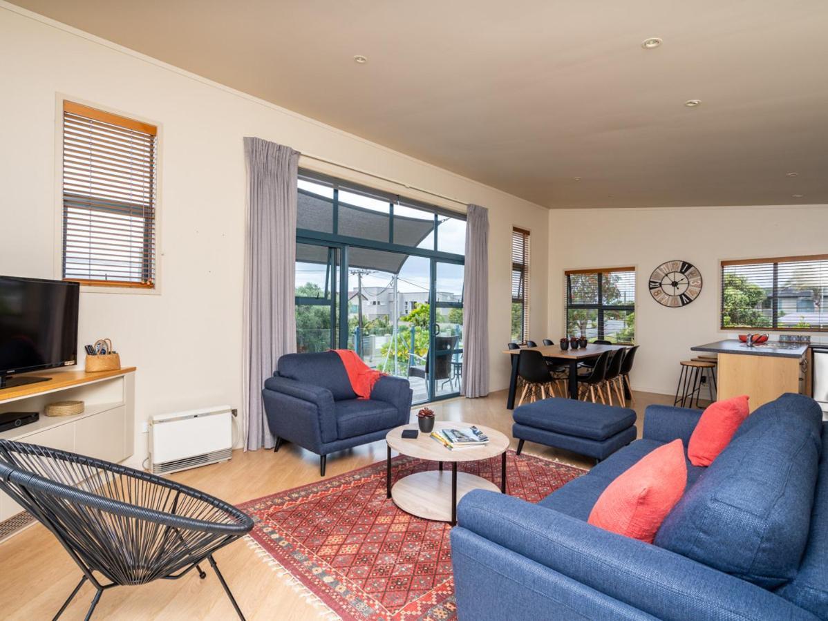 Oceans 8 - Mangawhai Heads Holiday Home Eksteriør bilde